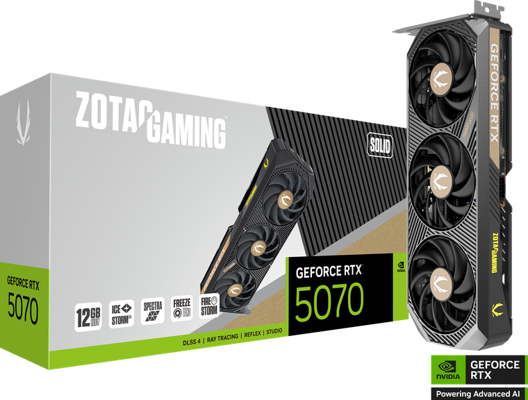 ZOTAC GAMING GeForce RTX 5070 SOLID（ZT-B50700D-10P）の製品パッケージとグラフィックスカード本体